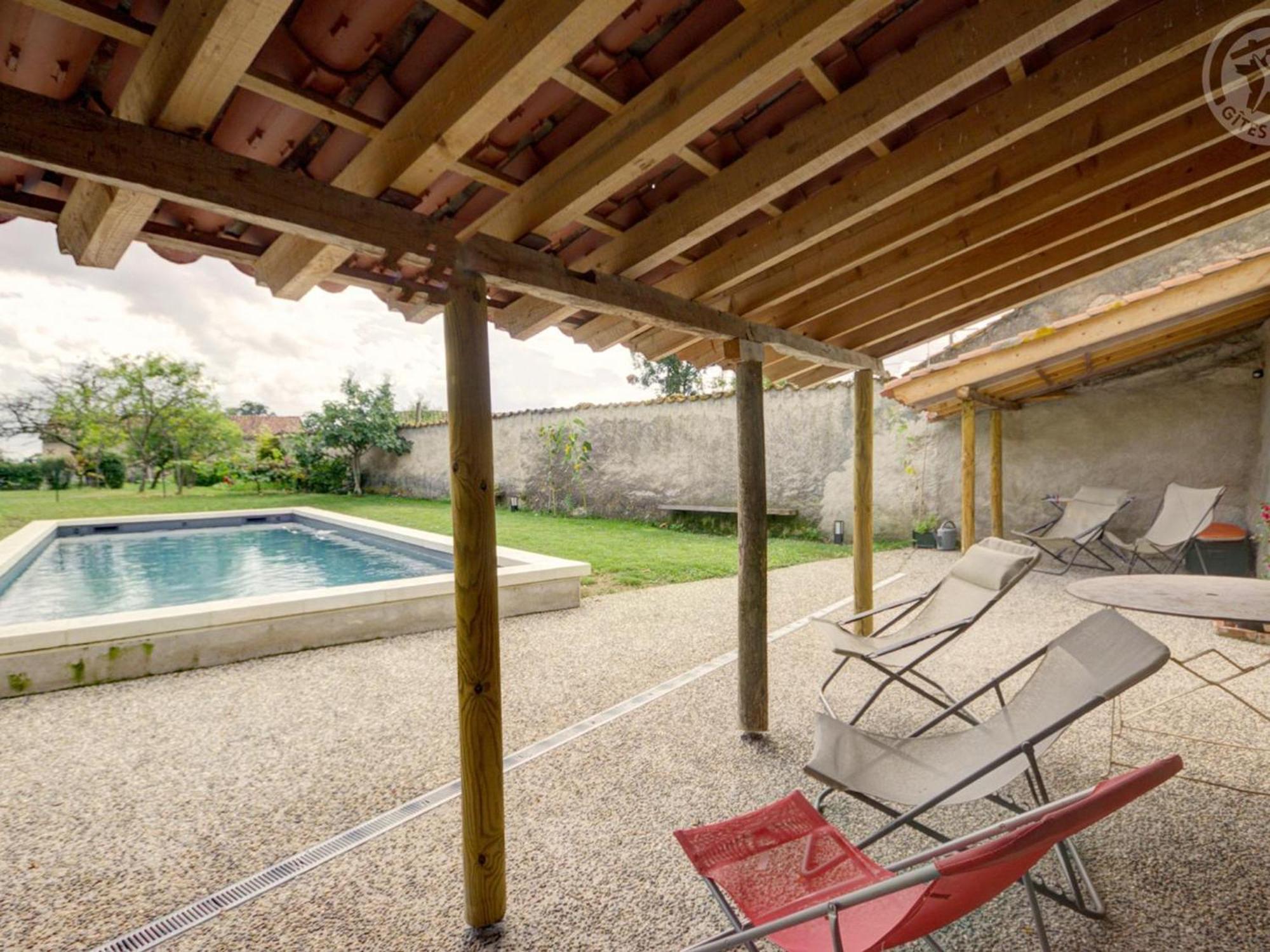House La commanderie de verrières Saint-Germain-Laval  Extérieur photo